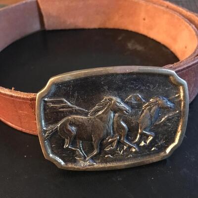 HORSE BELT AND BUCKLE