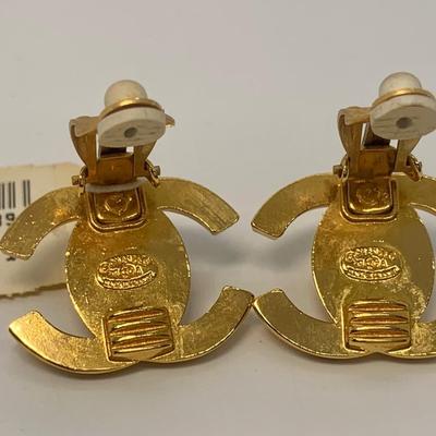 LOT 1: Chanel Made in France Clip On Earrings Gold Tone 1 â€œ Wide