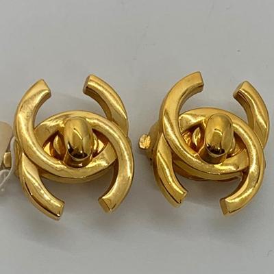 LOT 1: Chanel Made in France Clip On Earrings Gold Tone 1 â€œ Wide