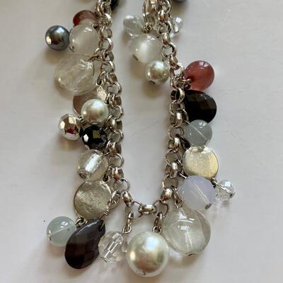 Lot 105R: Fashion Beaded Necklaces