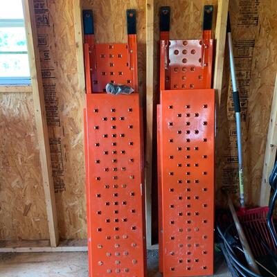 Lot 525R: Husqvarna 2000lb. Steel Loading Ramps
