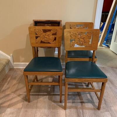 Lot 530R: Vintage Wooden Folding Chairs