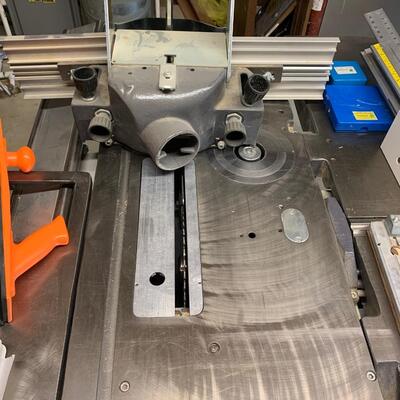 Lot 161R: Laguna Tools Robland X-31 Combination Machine