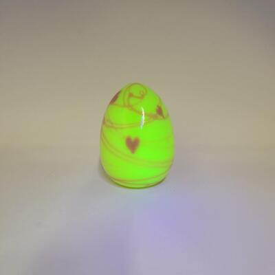 FENTON BURMESE SHINY URANIUM WITH PINK HANGING HEARTS AND VINES EGG-MADE BY FENTON FOR MCMILLEN & HUSBAND