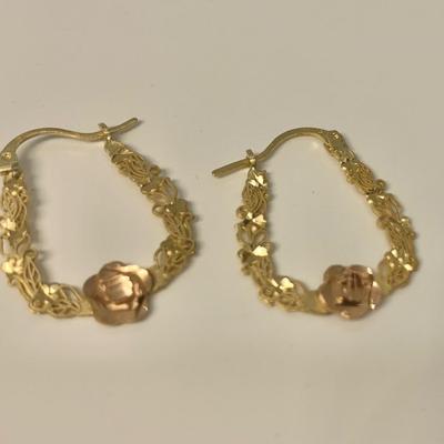 LOT 15: 14k, 2.25g Michael Anthony Two Tone Pierced Earrings Yellow Gold w/Rose Gold Flower
