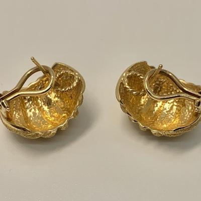 LOT 23: 14k PE 13.2g  Druzy Quartz Yellow Gold Pierced Earrings