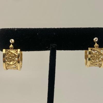 LOT 27: 2.37g 14k Israel 1/2â€ Wide Hoop Pierced Earrings