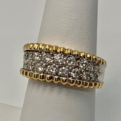 LOT 34: 14k 8.25g Diamond Two-Tone Yellow & White Gold Ring - Size 7