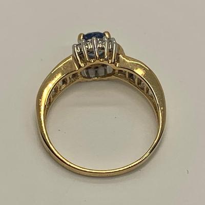 LOT 40: 14k 3.65g Sapphire Diamond Halo & Baguette's - Size 7.5