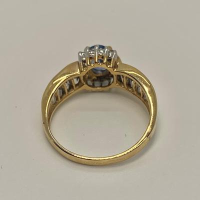 LOT 40: 14k 3.65g Sapphire Diamond Halo & Baguette's - Size 7.5