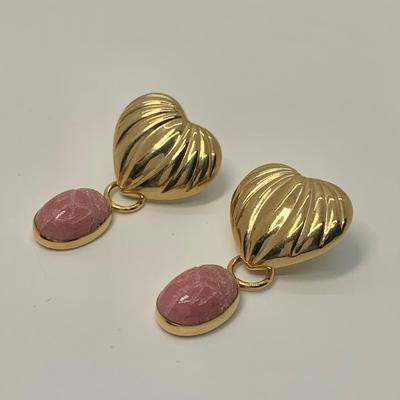 LOT 41: 14k 2.66g Heart Pierced Earrings w/Removable Rose Quartz Scarab Danglers 4.20g tw