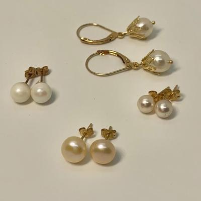 LOT 47:  14k 585 4.6 TW  Cultured Pearl Pierced Earrings, 4 Pairs
