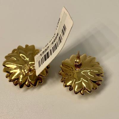 LOT 48: 14k 3.8g New Sunflower Pierced Post Earrings