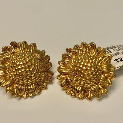 LOT 48: 14k 3.8g New Sunflower Pierced Post Earrings