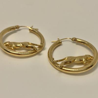 LOT 49: 14k 4.1g Yellow Gold Cougar Pierced Hoops