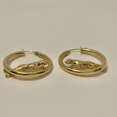 LOT 49: 14k 4.1g Yellow Gold Cougar Pierced Hoops