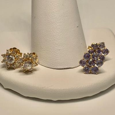 LOT 51: 14k 2.4g TW   Tanzanite & White Topaz, 2 Pair