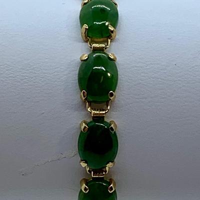 LOT 54: Town & Country Green Jade Tennis Bracelet - 7.5"