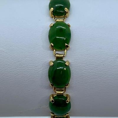 LOT 54: Town & Country Green Jade Tennis Bracelet - 7.5"