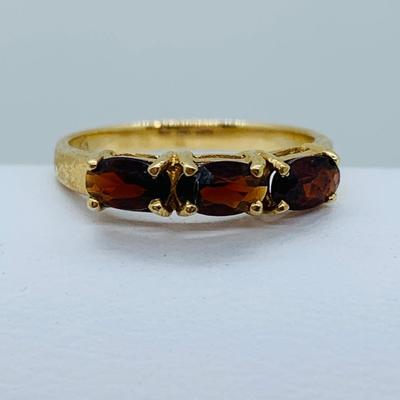 LOT 84: 14K Gold Garnet Pinky Ring - Size 4 - 1.67 gtw