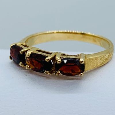 LOT 84: 14K Gold Garnet Pinky Ring - Size 4 - 1.67 gtw