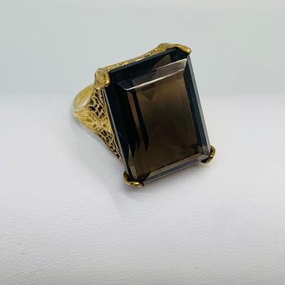 LOT 86: Brown Topaz & 14K Gold Cocktail Ring - Size 7.5 - 5.79 gtw