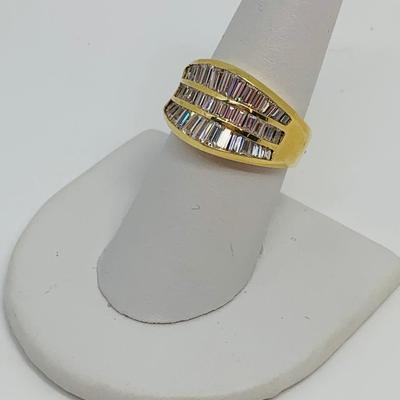 LOT 95: 14K Gold & CZ Size 8 Ring - 9.49 gtw