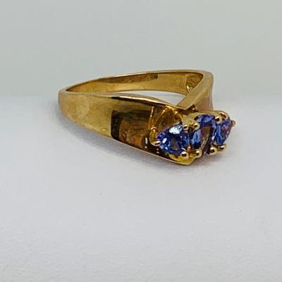 LOT 103: Tanzanite 14K Gold Size 8 Ring - 4.18 gtw