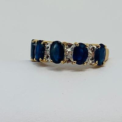 LOT 104: 14K Gold Ring - Blue Sapphire w/ Diamond Accents - Size 8 - 3 gtw
