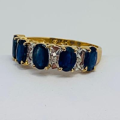 LOT 104: 14K Gold Ring - Blue Sapphire w/ Diamond Accents - Size 8 - 3 gtw