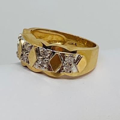 LOT 105: 14K Gold Size 7 Diamond Ring - 6.01 gtw