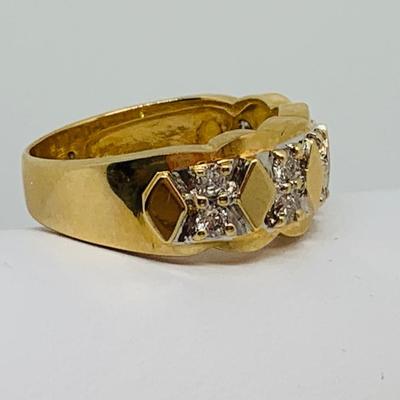 LOT 105: 14K Gold Size 7 Diamond Ring - 6.01 gtw