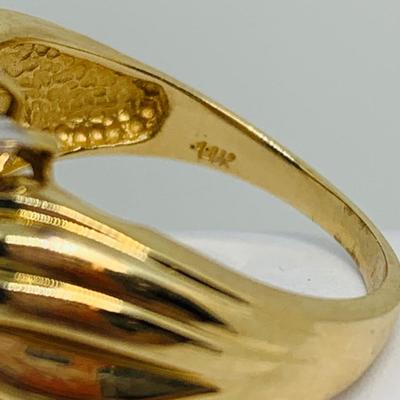 LOT 107: Black Onyx & Diamonds 14K Gold Size 7 Ring - 5 gtw