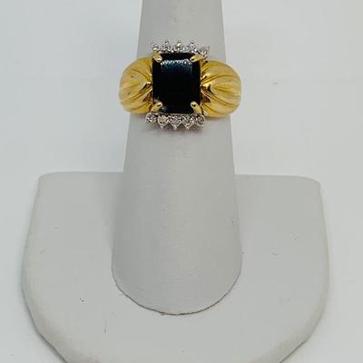 LOT 107: Black Onyx & Diamonds 14K Gold Size 7 Ring - 5 gtw