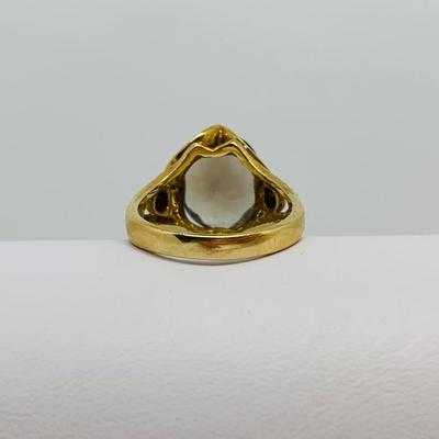 LOT 113: Smoky Topaz 14K Gold Ring -Size 8 - 4.86 gtw