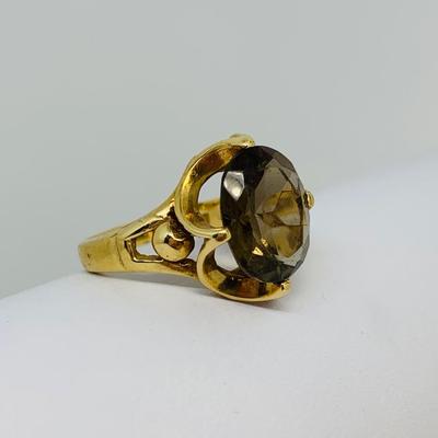 LOT 113: Smoky Topaz 14K Gold Ring -Size 8 - 4.86 gtw