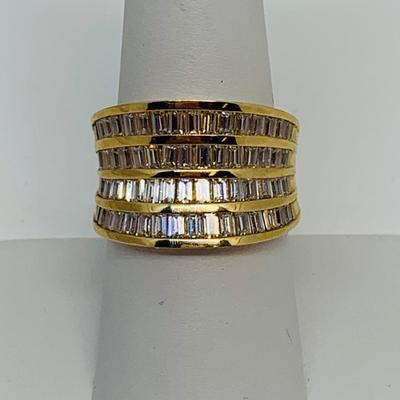LOT 114: 14K Gold & CZ Size 8.5 Ring - 6.88 gtw