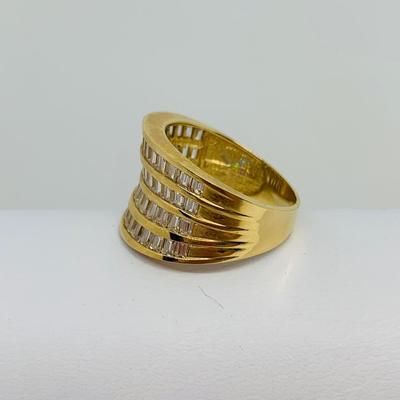 LOT 114: 14K Gold & CZ Size 8.5 Ring - 6.88 gtw