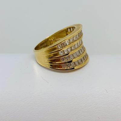 LOT 114: 14K Gold & CZ Size 8.5 Ring - 6.88 gtw