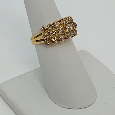 LOT 119: Diamond Cluster Ring - 14K Gold - Size 7 - 5.72 gtw