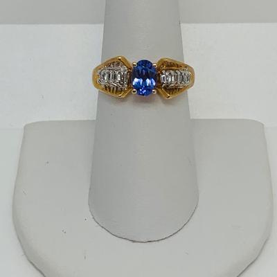 LOT 121: Tanzanite & Diamond Size 8 14K Gold Ring - 4.35 gtw