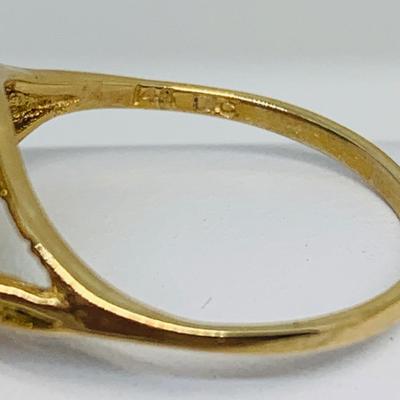 LOT 128: Jade & 14K Gold Ring - Size 6 - 2.42 gtw