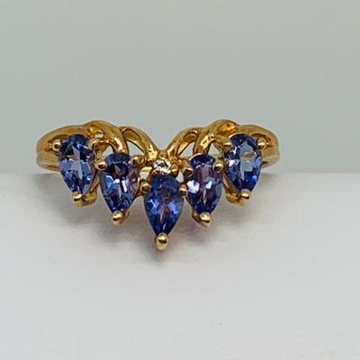 LOT 129: Tanzanite 14K Gold Size 8 Ring - 3.03 gtw