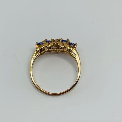LOT 129: Tanzanite 14K Gold Size 8 Ring - 3.03 gtw