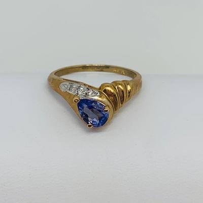 LOT 131:  14K Gold Tanzanite and Diamond Chip Size 7 Ring - 2.51 gtw