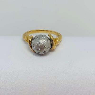 LOT  133: 18K Gold Grey Rolling Ball with Diamonds Ring - Size 6 - 4.62 gtw