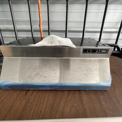 Gaggenau 24"  KG 260-214 Range / Broan 24" Range Hood - Camper or Tiny Home / kitchen