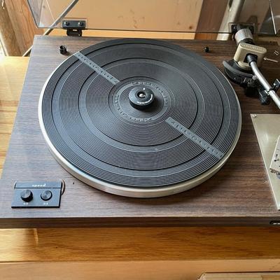 Marantz model 6110 Turntable