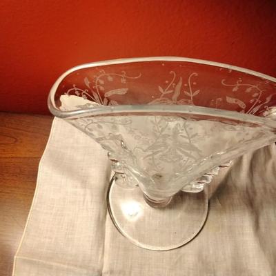 Heisey Glass "Orchid" Fan Shaped Vase