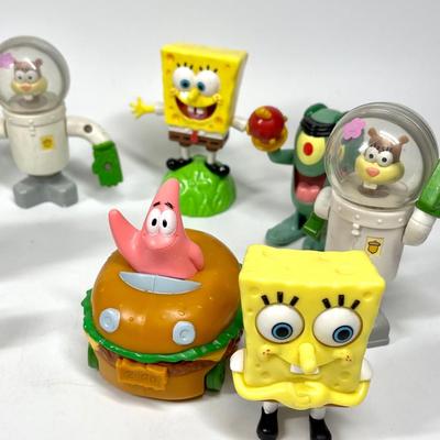 Sponge Bob lot figurine toys, some Happy Meal toys